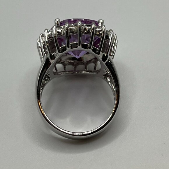 Large Oval Purple CZ & Clear Accents Sterling Silver Ring 925 Marked‎ - Picture 6 of 11